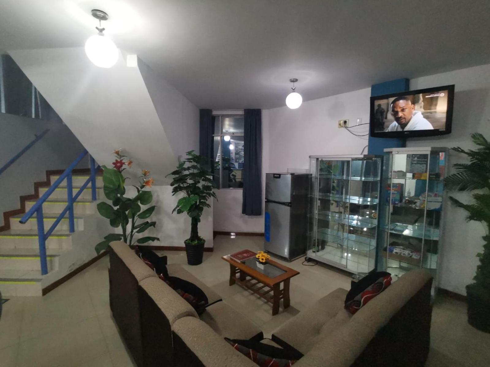 Hostal Puerto Ingles Ilo Kültér fotó