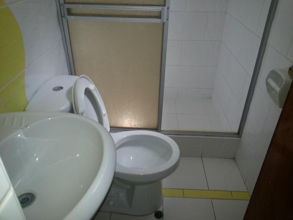 Hostal Puerto Ingles Ilo Kültér fotó